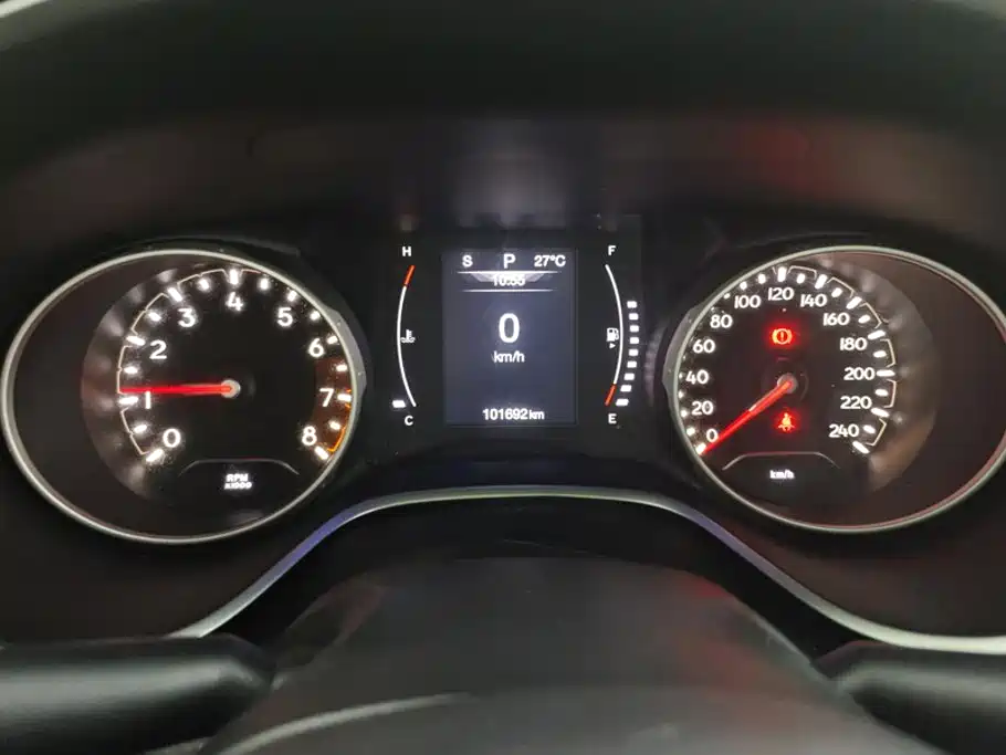 Jeep Compass — миниатюра 14