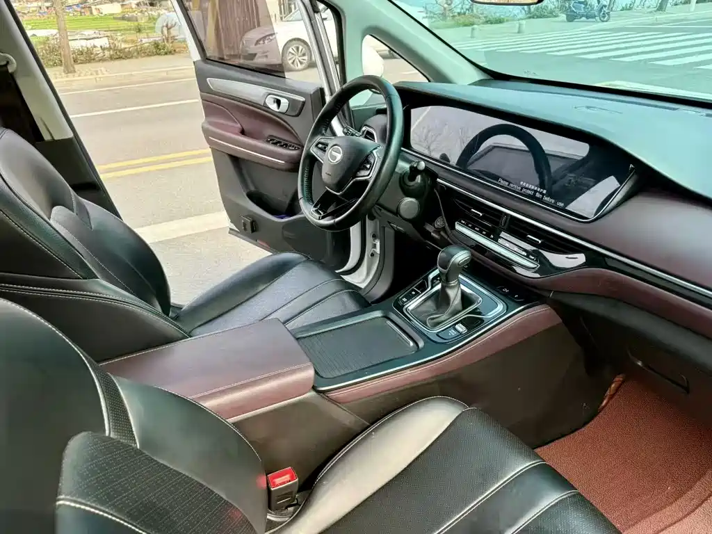 GAC Motor Trumpchi M6 — миниатюра 9