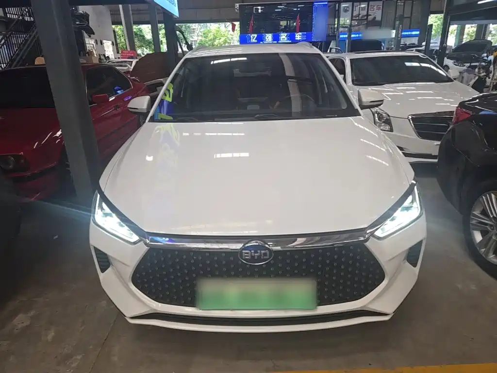 BYD e2 — миниатюра 3