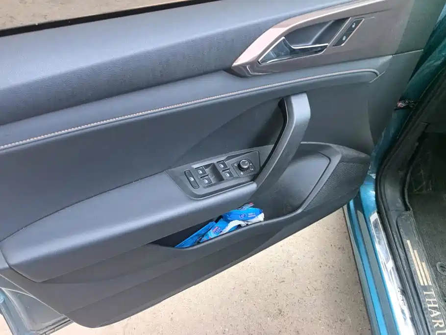 Volkswagen Tharu — миниатюра 7