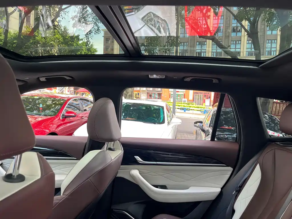 Geely Xingyue L — миниатюра 12