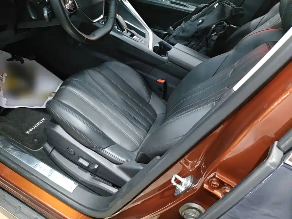 Peugeot 4008 — миниатюра 15