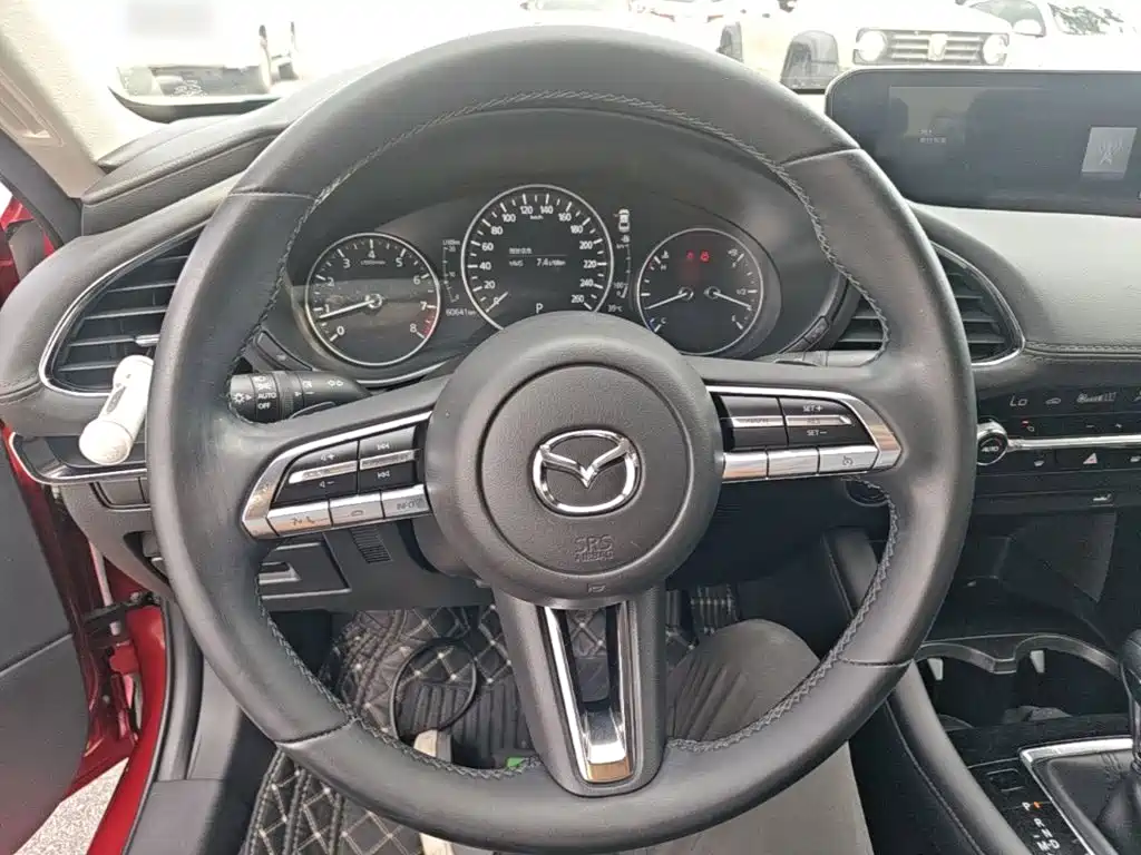 Mazda 3 Axela — миниатюра 11