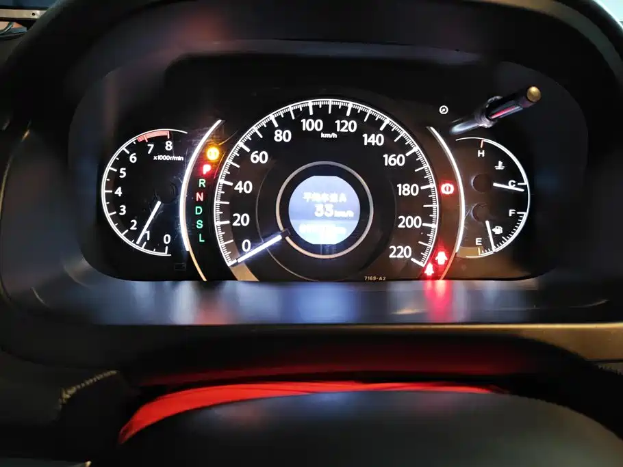 Honda CR-V — миниатюра 14
