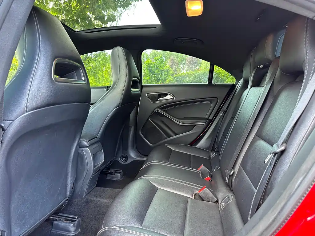 Mercedes-Benz CLA (Import) — миниатюра 13