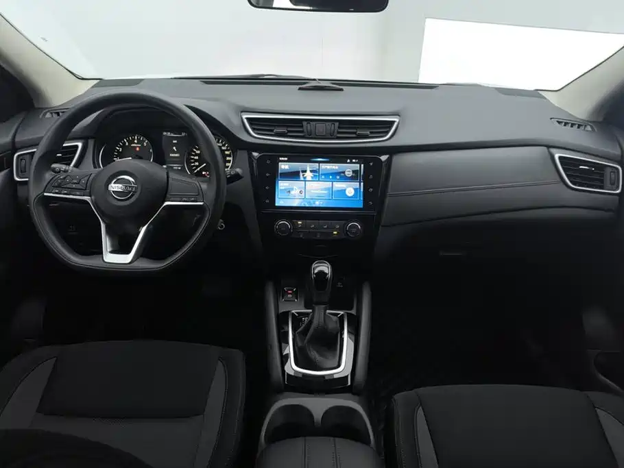 Nissan Qashqai — миниатюра 12