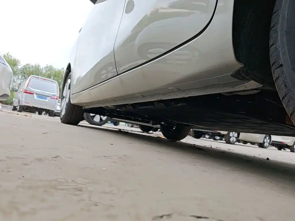 Wuling MINIEV — миниатюра 22