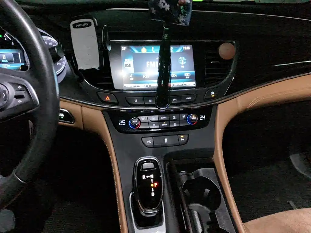 Buick LaCrosse — миниатюра 14