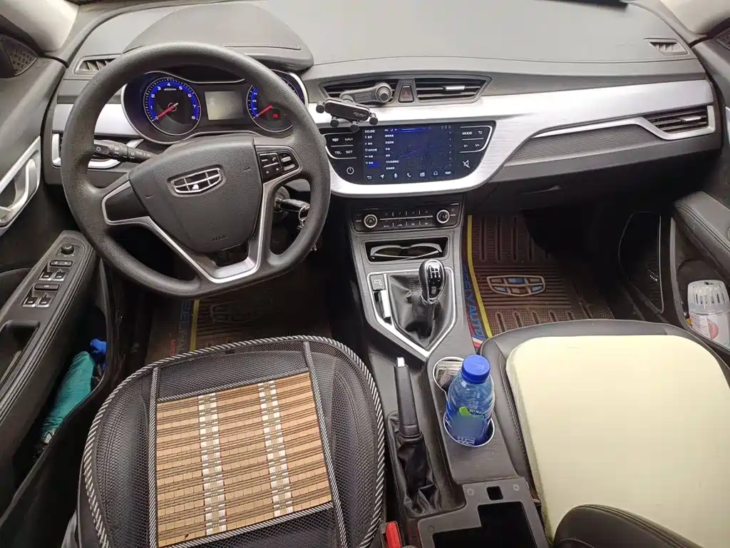 Geely Vision — миниатюра 13