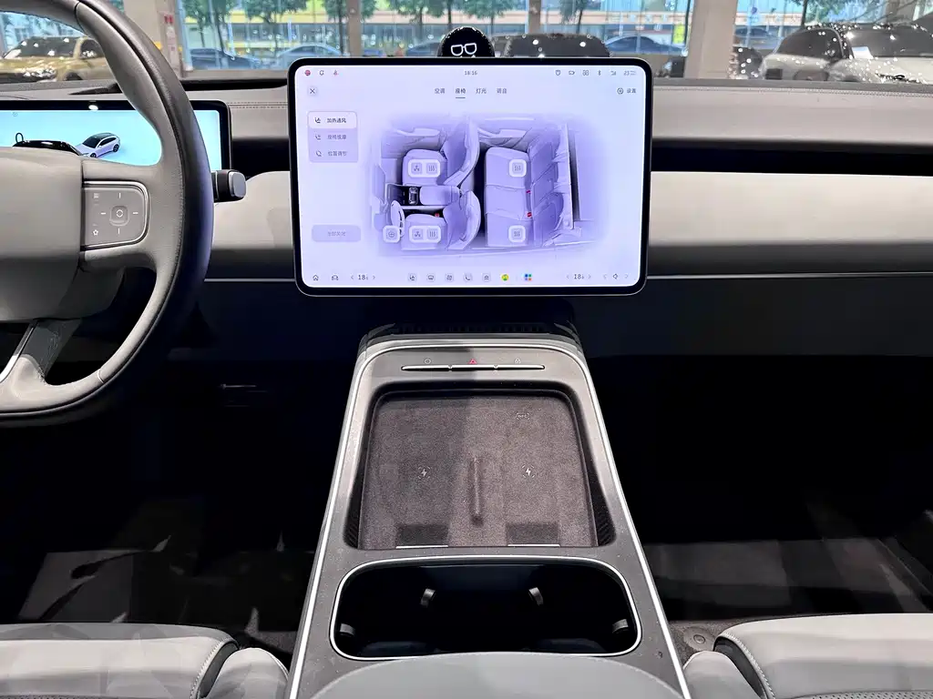 NIO ET5T — миниатюра 19