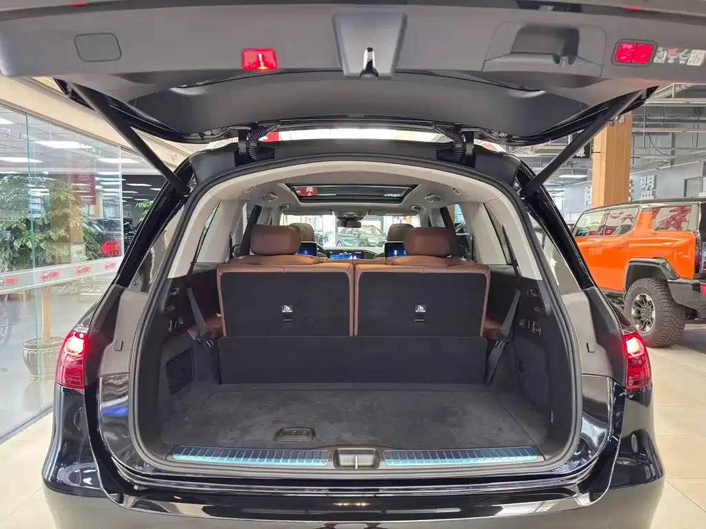 Mercedes-Benz GLS — миниатюра 16