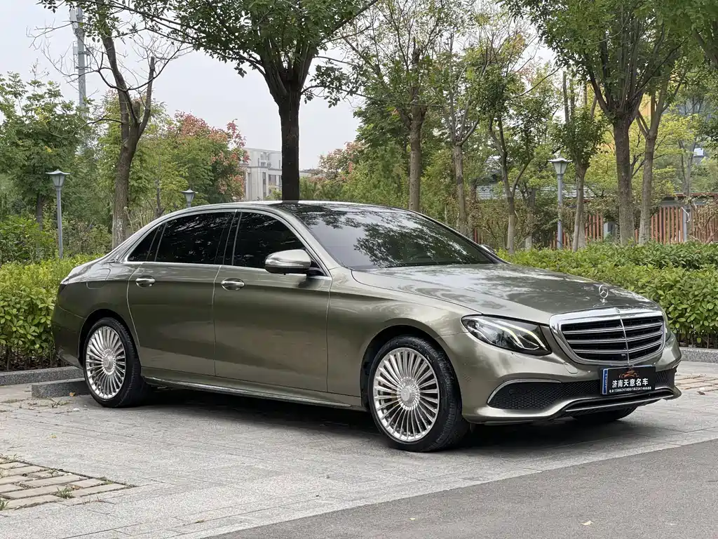 Mercedes-Benz E-Class — миниатюра 3