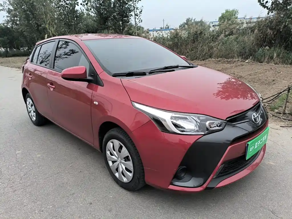 Toyota Yaris L — миниатюра 4