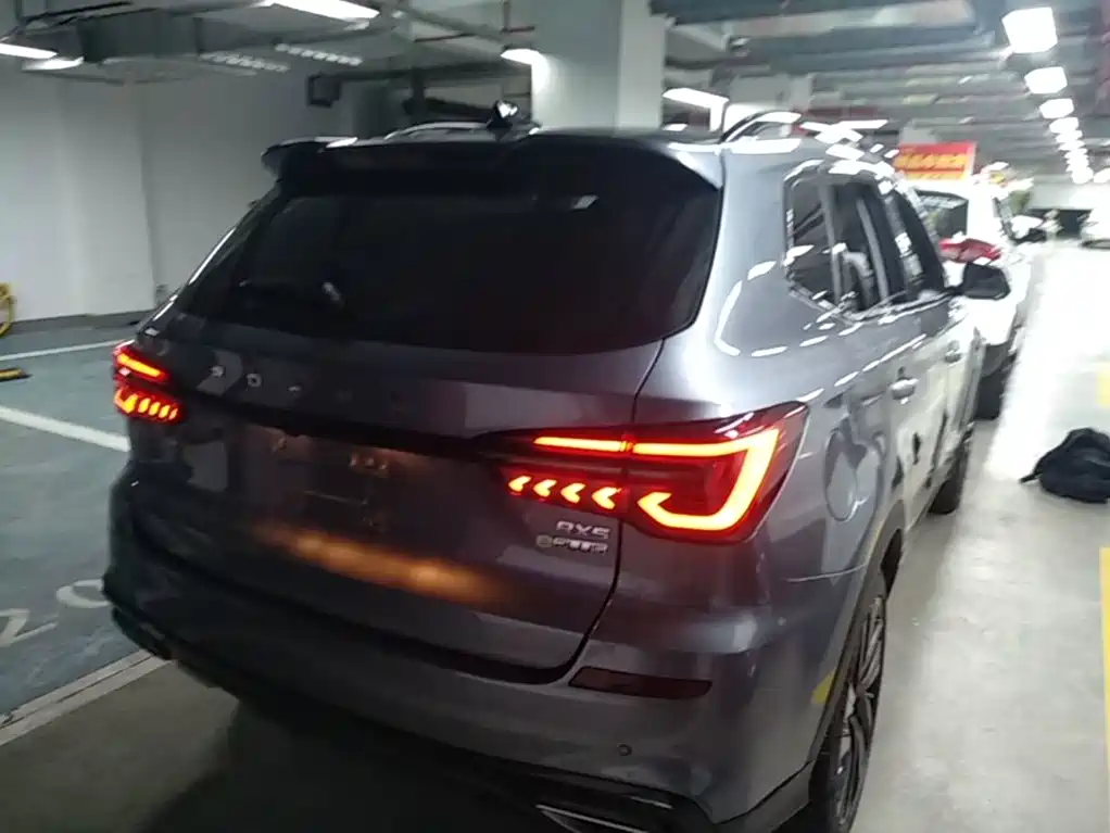 Roewe RX5 New Energy — миниатюра 7