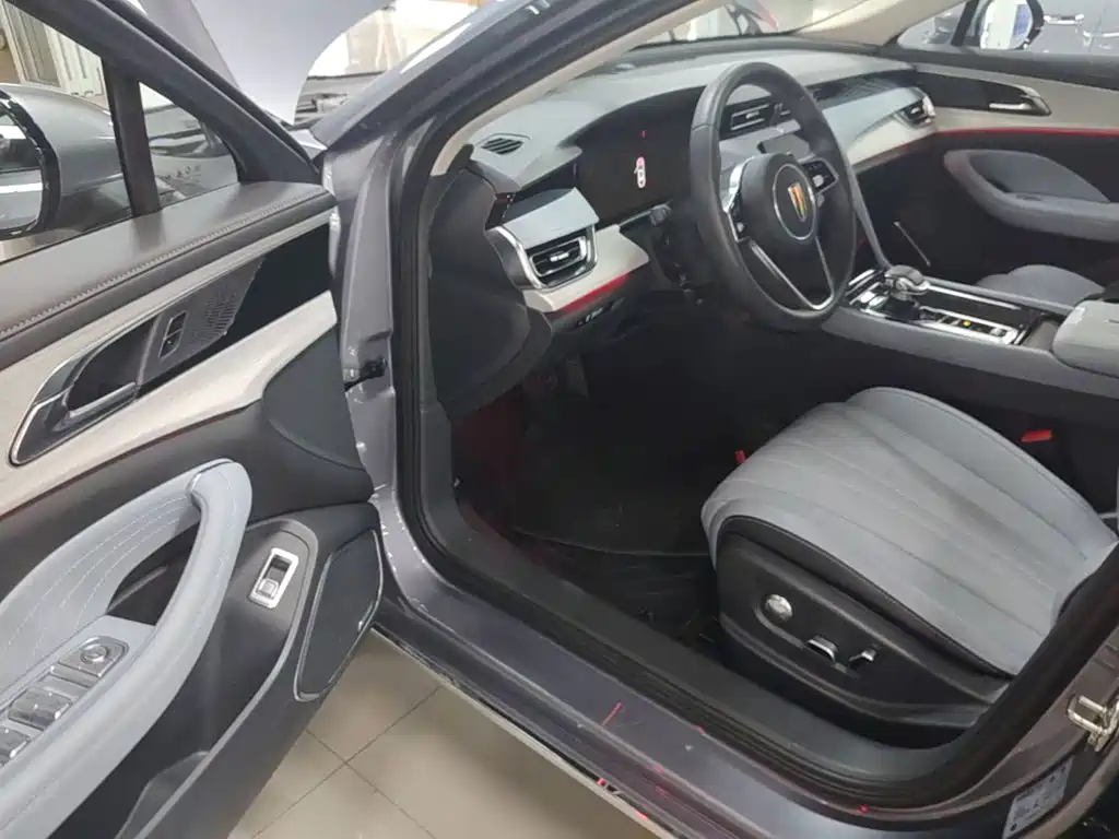 Hongqi Hongqi H5 PHEV — миниатюра 14