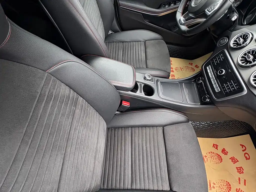 Mercedes-Benz CLA (Import) — миниатюра 7