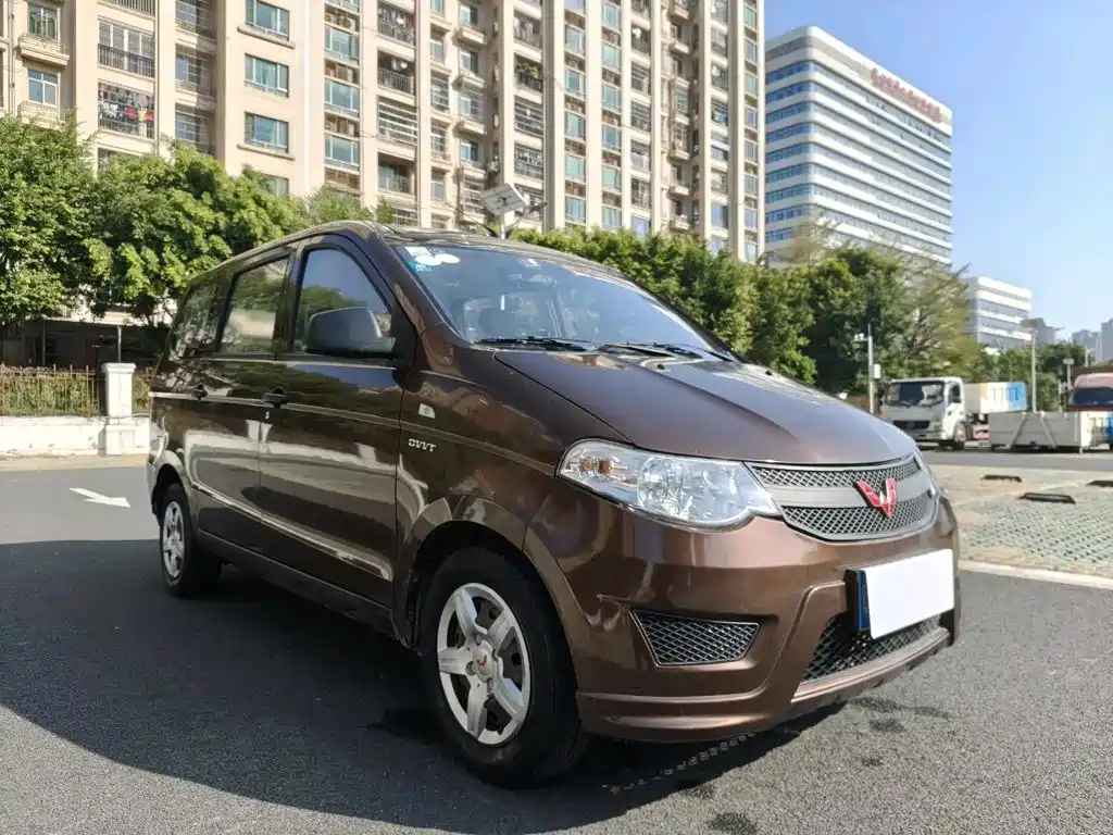 Wuling Hongguang — миниатюра 3