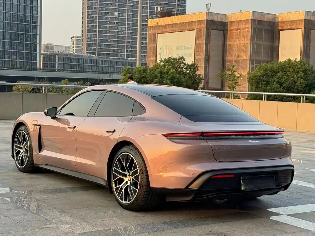 Porsche Taycan 2020 Taycan