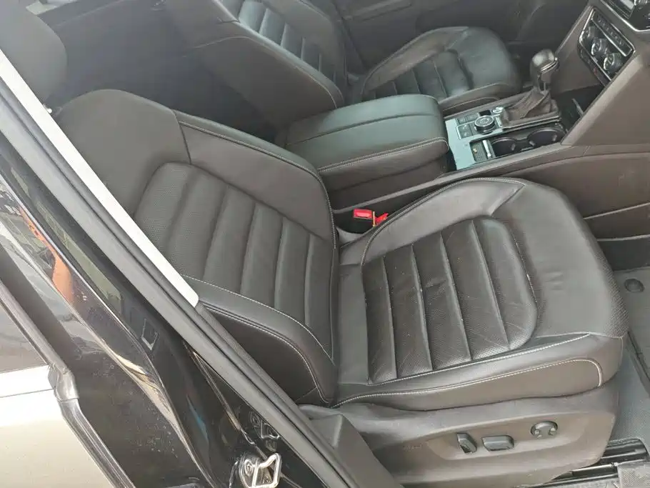 Volkswagen Teramont — миниатюра 8
