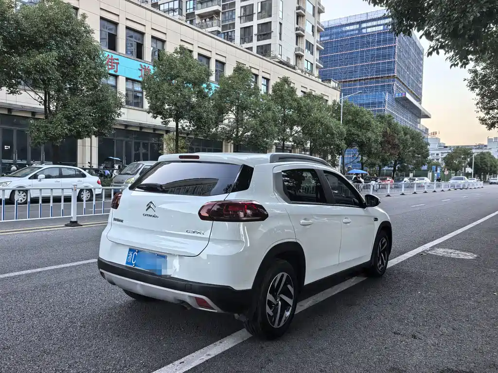 Citroen C3-XR — миниатюра 4