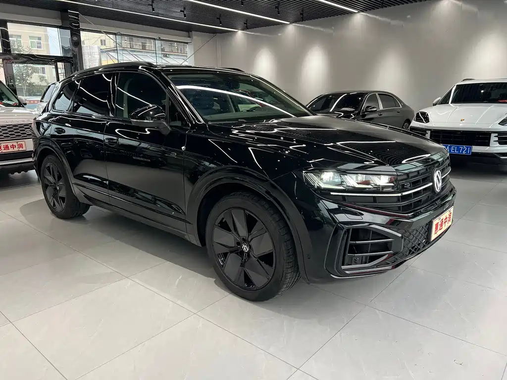 Volkswagen Touareg — миниатюра 3
