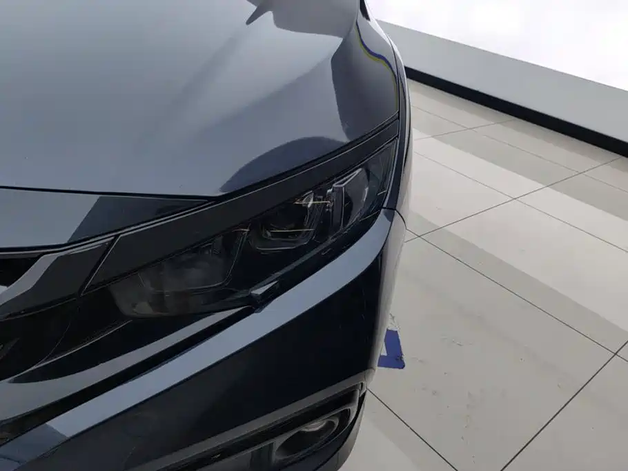 Honda Civic — миниатюра 5