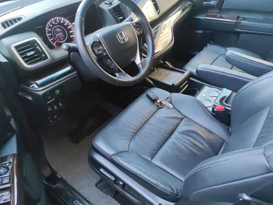 Honda Odyssey — миниатюра 9