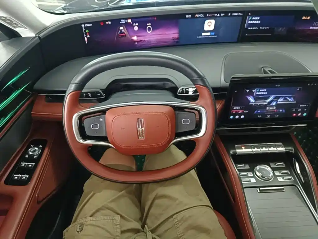Lincoln Nautilus — миниатюра 11