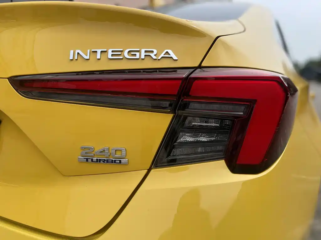 Honda Integra — миниатюра 18