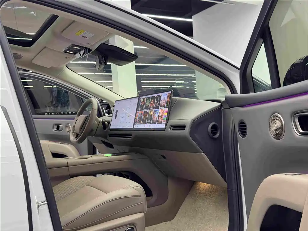 Li Auto Li i8 — миниатюра 10