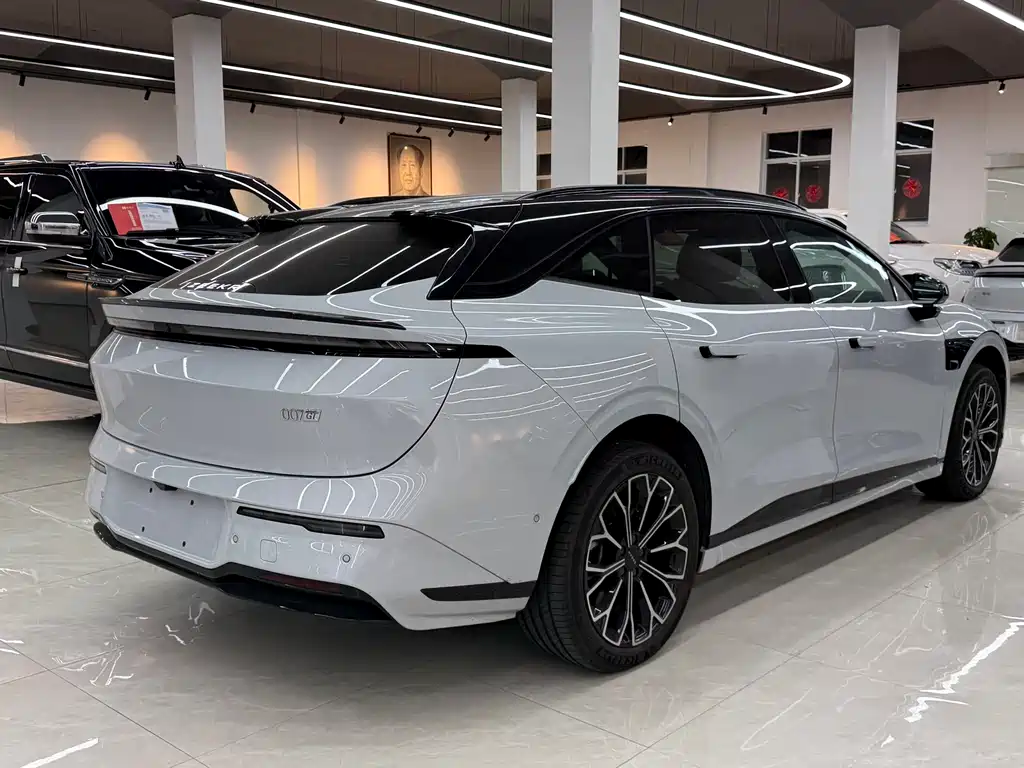 Zeekr 007GT — миниатюра 14