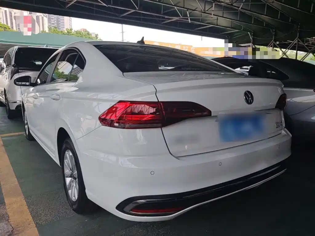 Volkswagen Bora — миниатюра 5