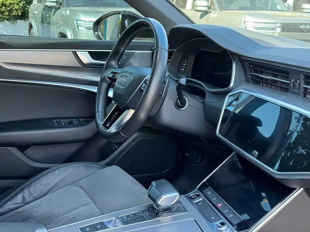Audi A6L — миниатюра 10