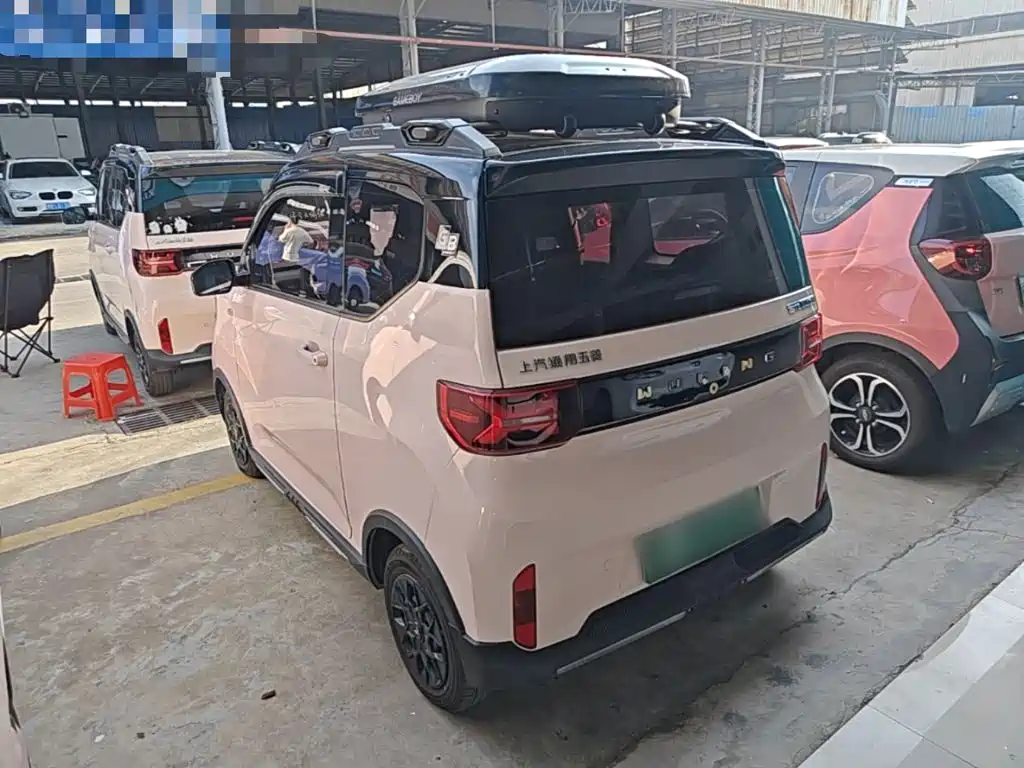 Wuling MINIEV — миниатюра 5