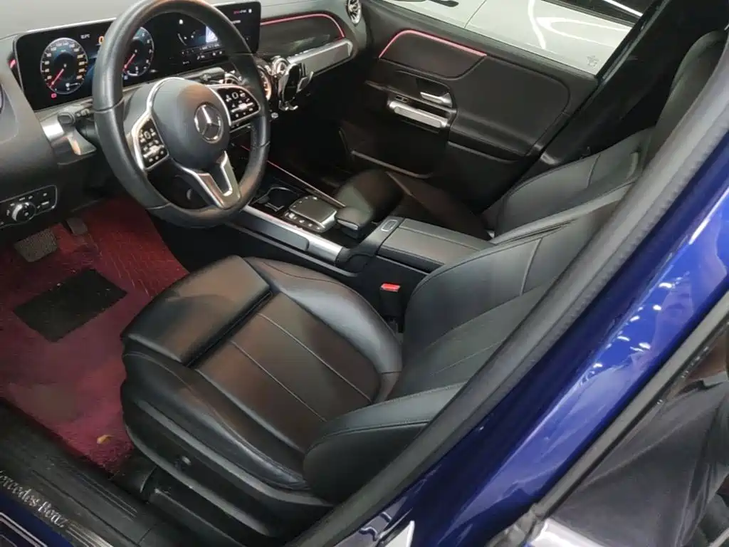 Mercedes-Benz GLB — миниатюра 15