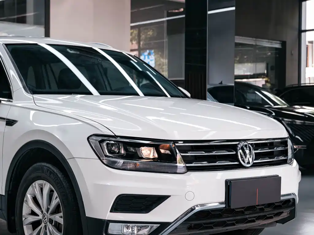 Volkswagen Tiguan L — миниатюра 6