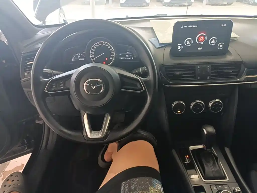 Mazda CX-4 — миниатюра 10