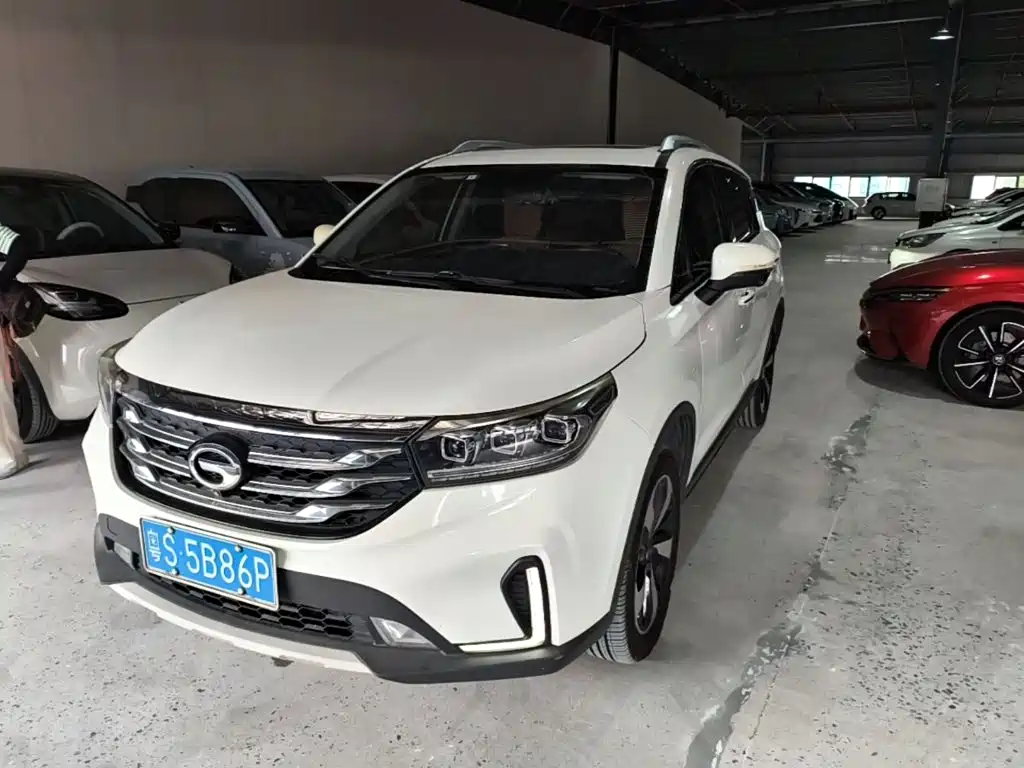 GAC Motor Trumpchi GS4