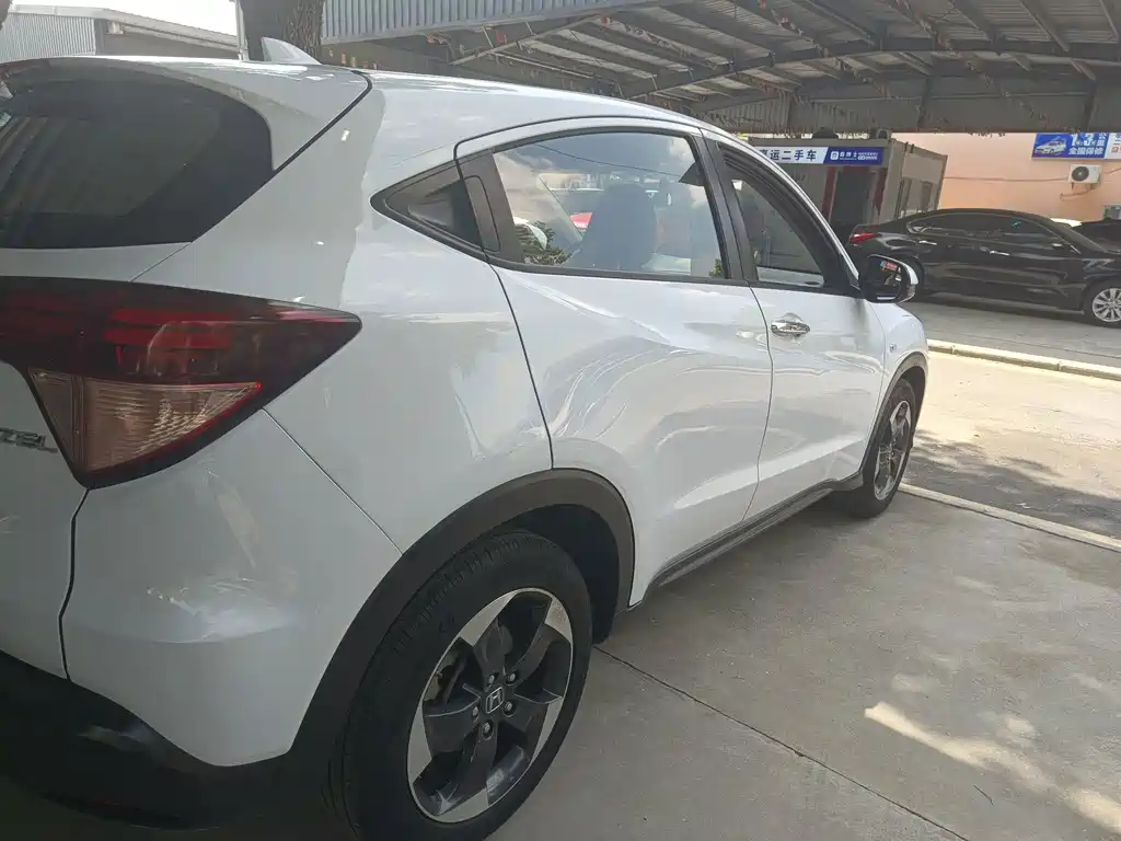 Honda Vezel — миниатюра 9