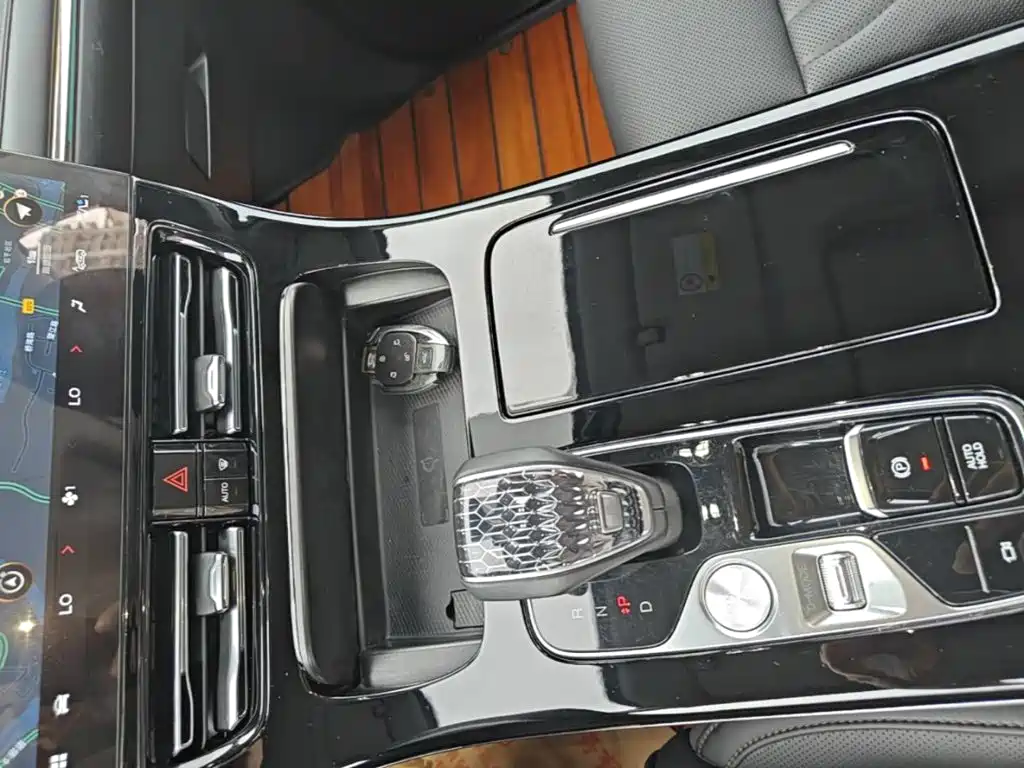 GAC Motor Trumpchi M8 — миниатюра 14