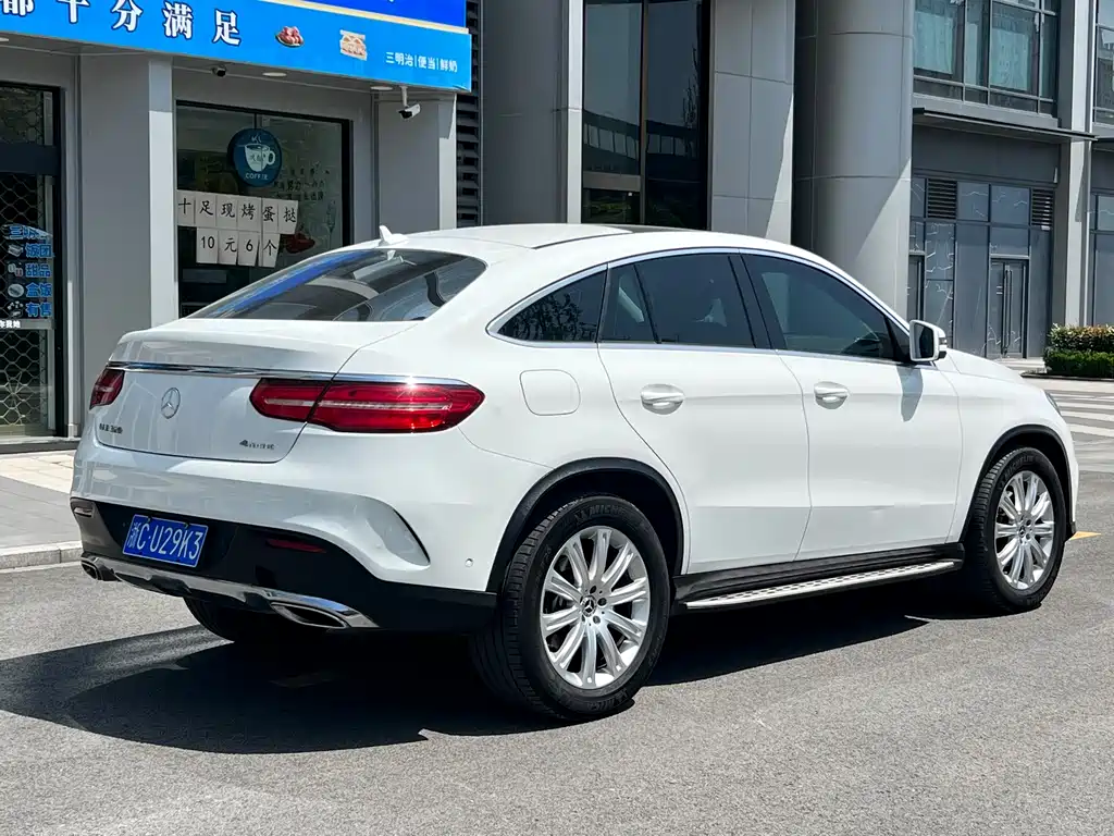 Mercedes-Benz GLE 2018 GLE 320 4MATIC SUV