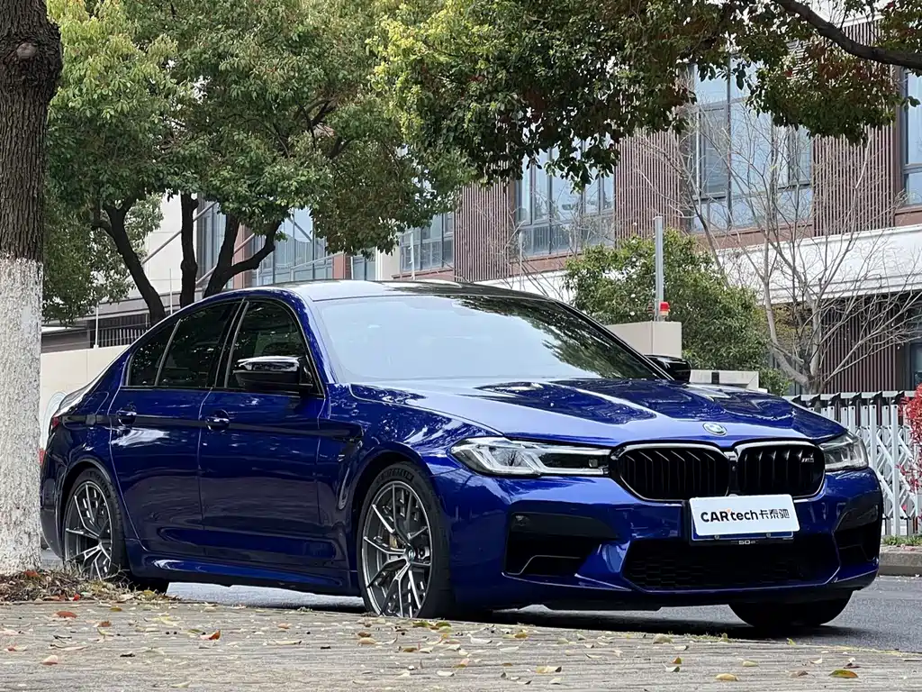 BMW M5 — миниатюра 3