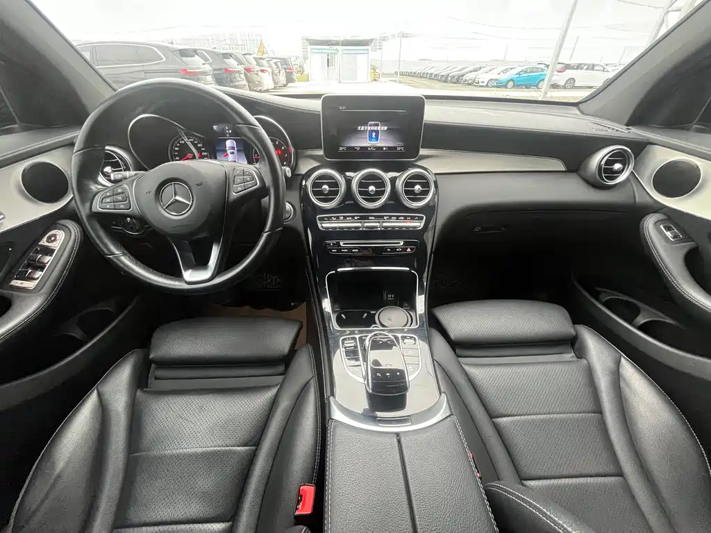 Mercedes-Benz GLC Coupe — миниатюра 12