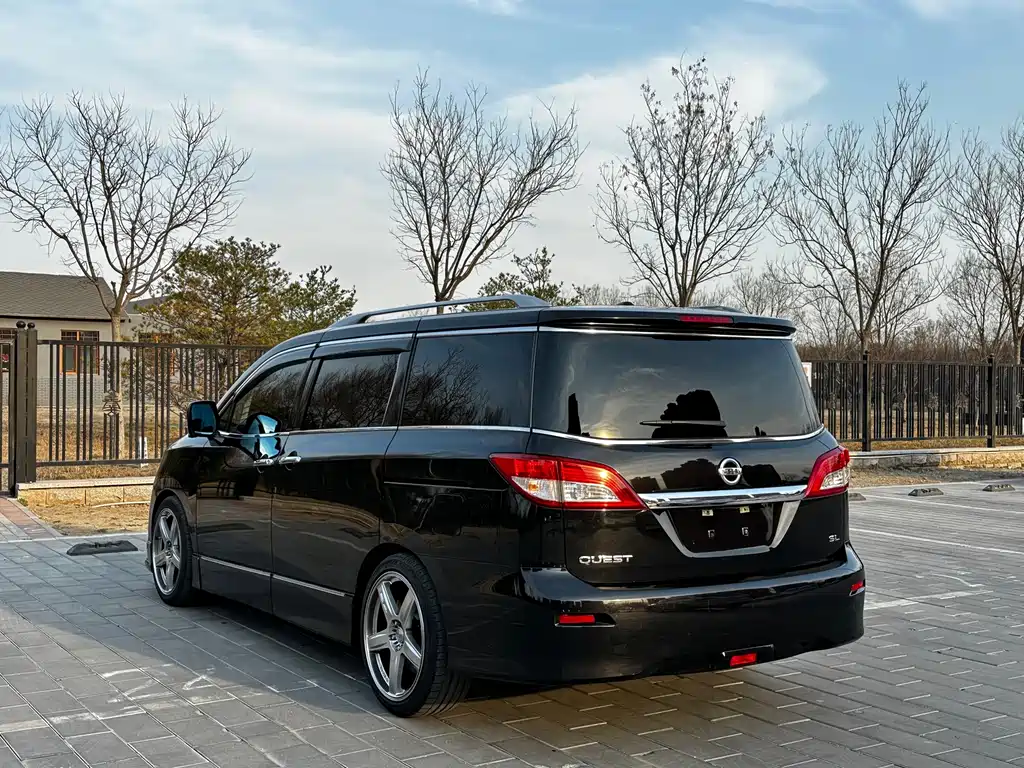 Nissan Quest 2015 3.5L SL