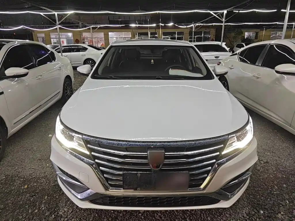Roewe i6 Classic — миниатюра 3