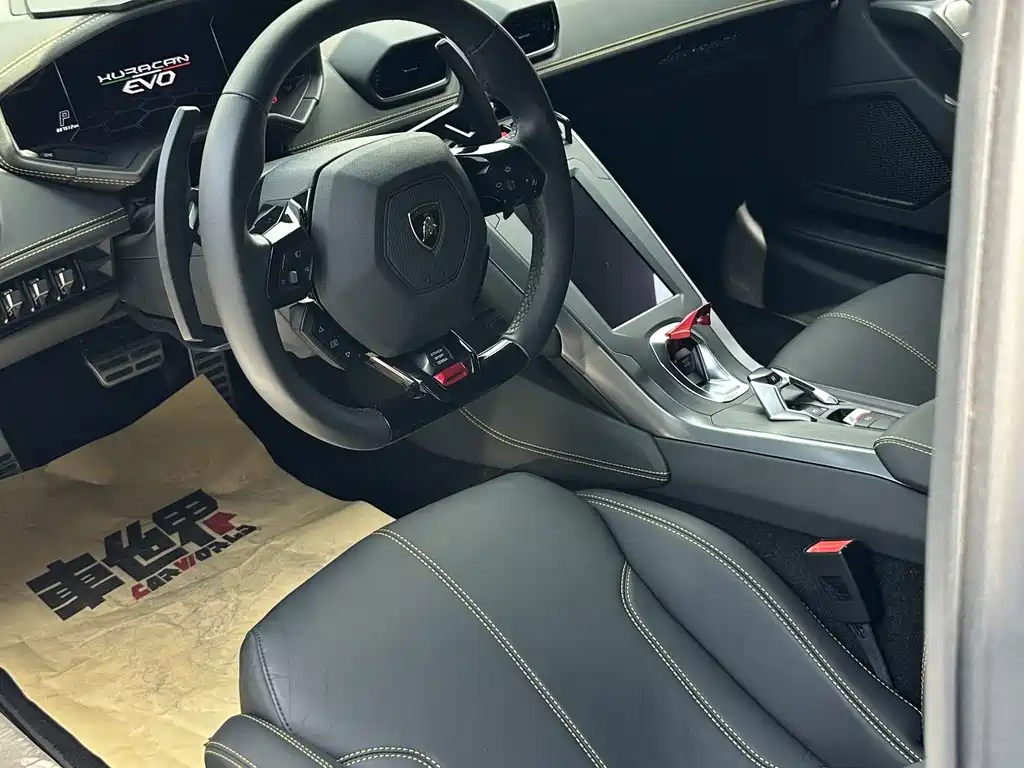 Lamborghini Huracán — миниатюра 5