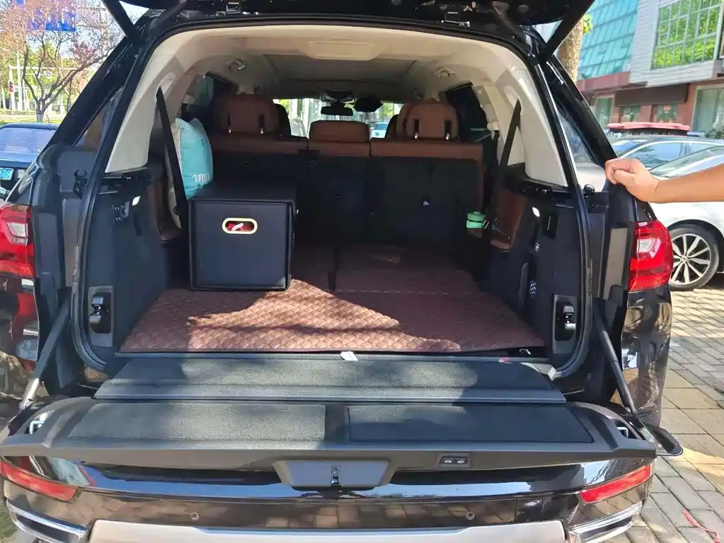 BMW X7 2022 xDrive40i Lead Luxury