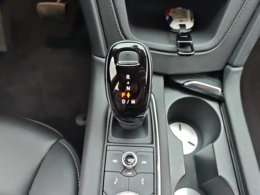 Cadillac XT5 — миниатюра 16