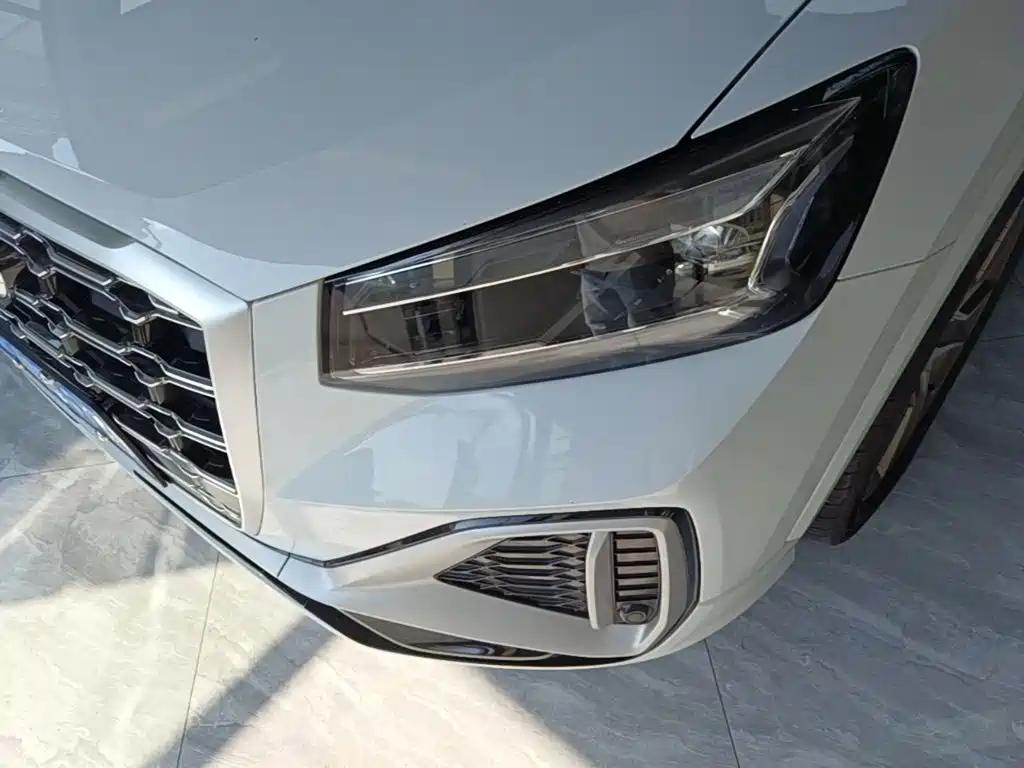 Audi Q2L — миниатюра 24