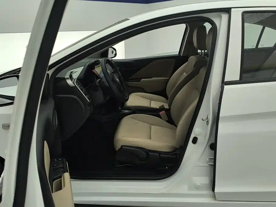 Honda City — миниатюра 9